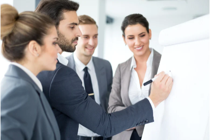 Guy Hoquet : le 1er réseau qui ouvre une partie de sa formation aux agents immobiliers indépendants !